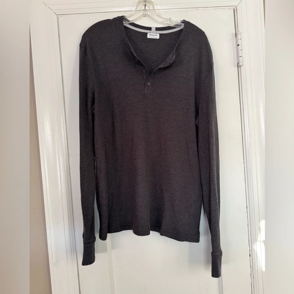 Tommy John ribbed Henley